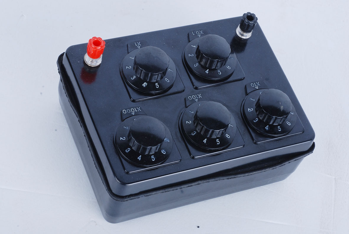 23022教学电阻箱(9999.9ω)